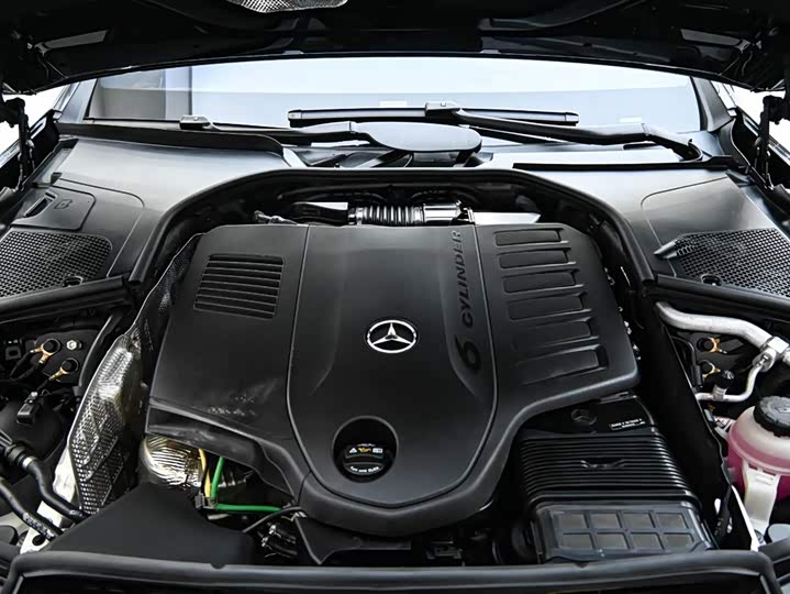 Фото 32 - Mercedes-Benz Maybach S-Class