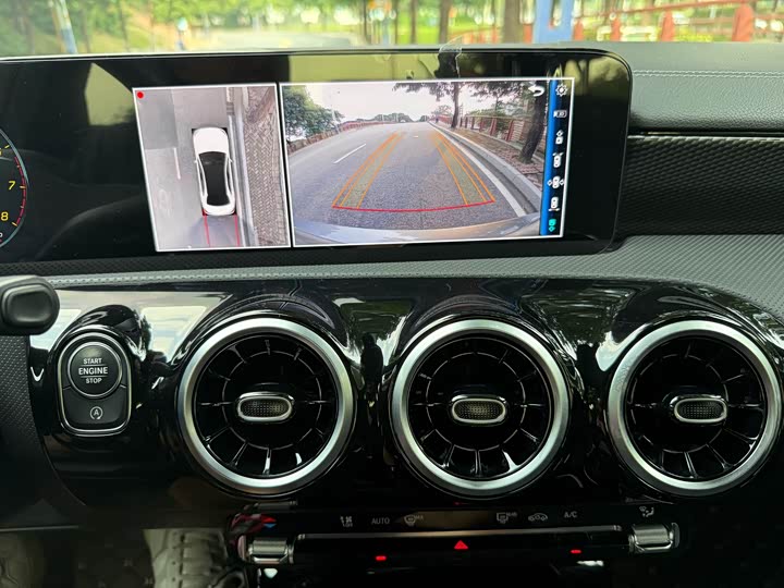 Фото 12 - Mercedes-Benz A-Class