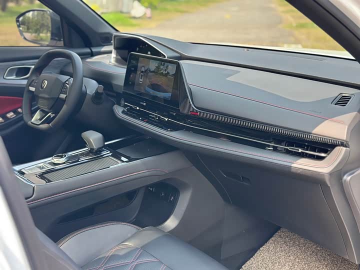 Фото 13 - Changan CS55 Plus