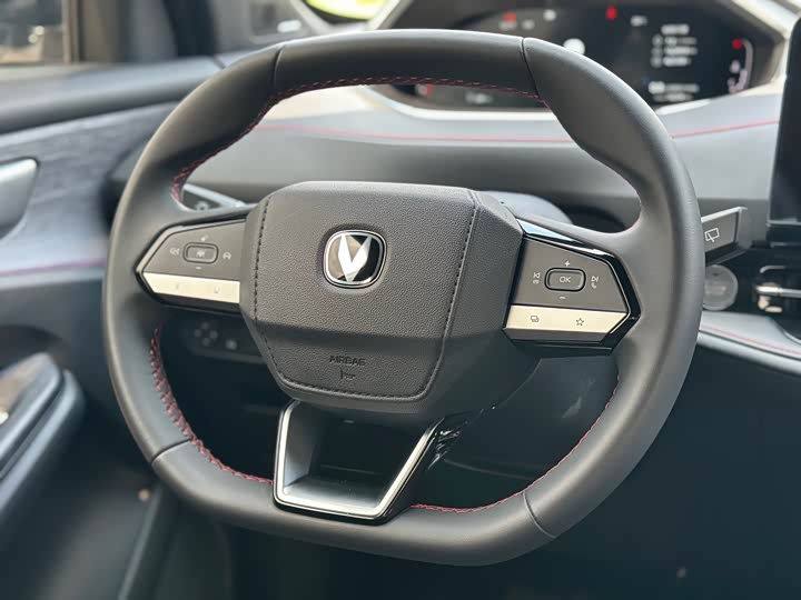 Фото 20 - Changan CS55 Plus