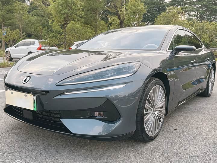 Фото 1 - Denza Z9