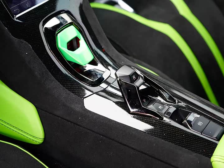 Фото 13 - Lamborghini Huracán