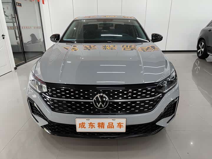 Фото 2 - Volkswagen Lavida