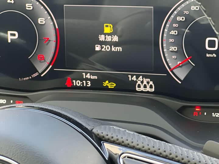 Фото 12 - Audi Q2L