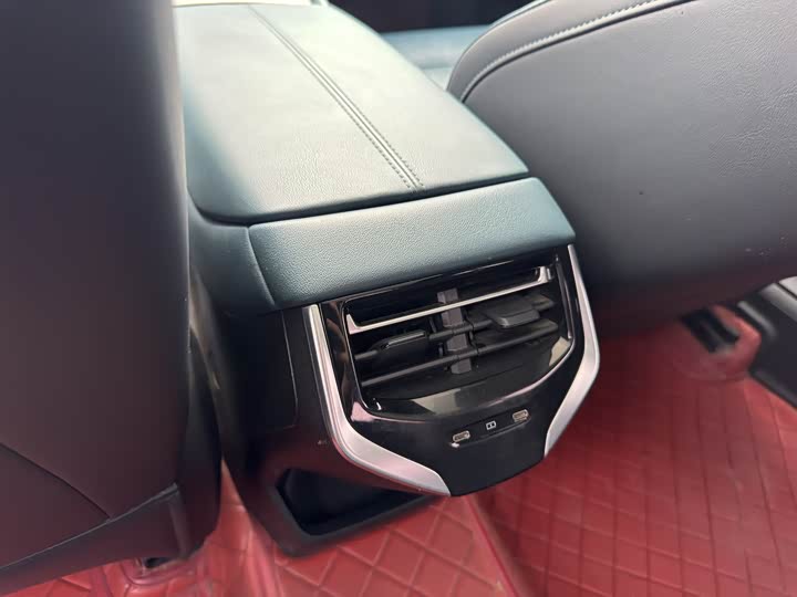 Фото 11 - MG Motor 7