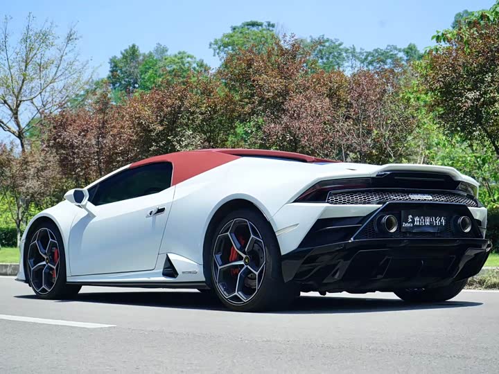 Фото 5 - Lamborghini Huracán