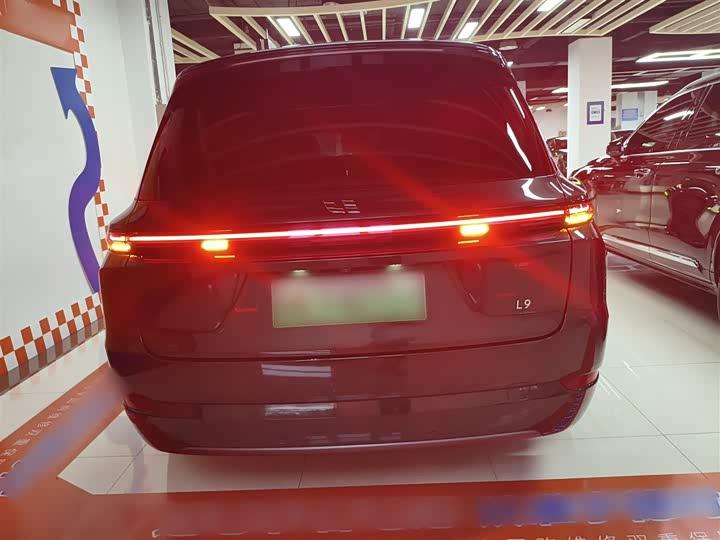 Фото 6 - LiXiang L9