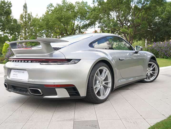 Фото 17 - Porsche 911