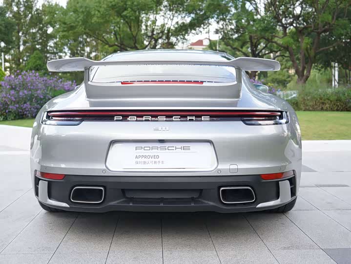 Фото 18 - Porsche 911