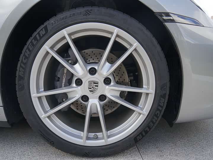 Фото 5 - Porsche 911