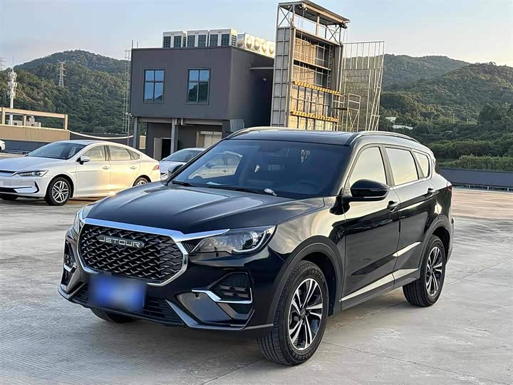 Фото 2 - Jetour X70