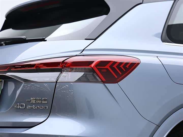 Фото 5 - Audi Q4 e-tron