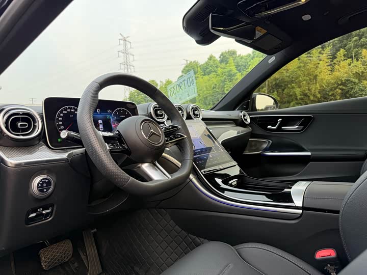 Фото 4 - Mercedes-Benz C-Class