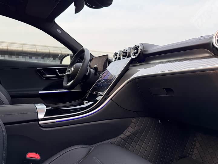 Фото 5 - Mercedes-Benz C-Class