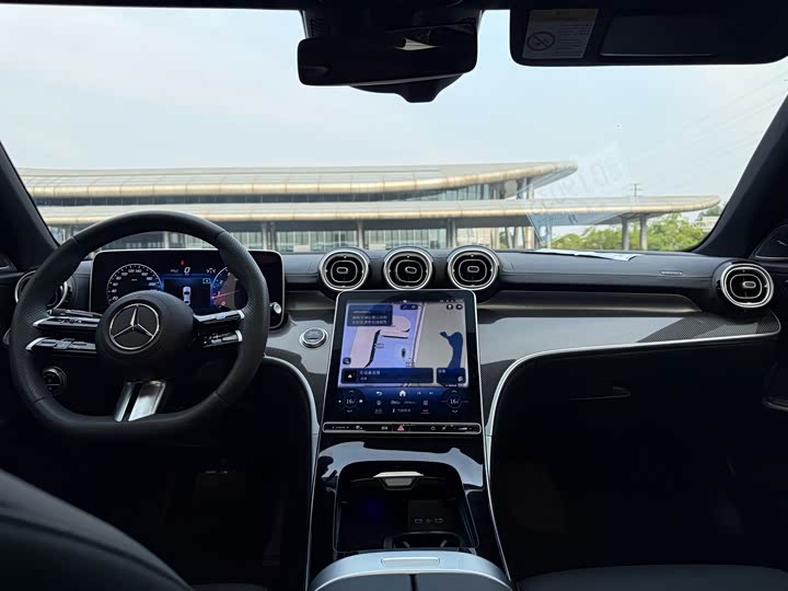 Фото 7 - Mercedes-Benz C-Class