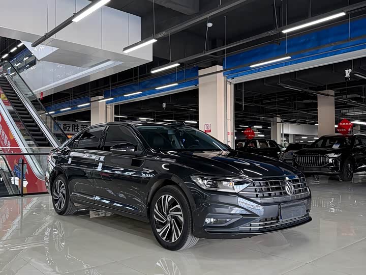 Фото 2 - Volkswagen Sagitar L