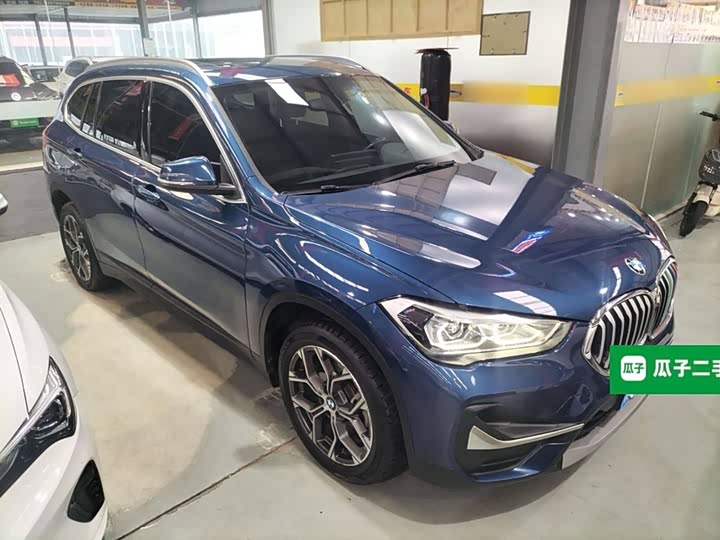 Фото 4 - BMW X1