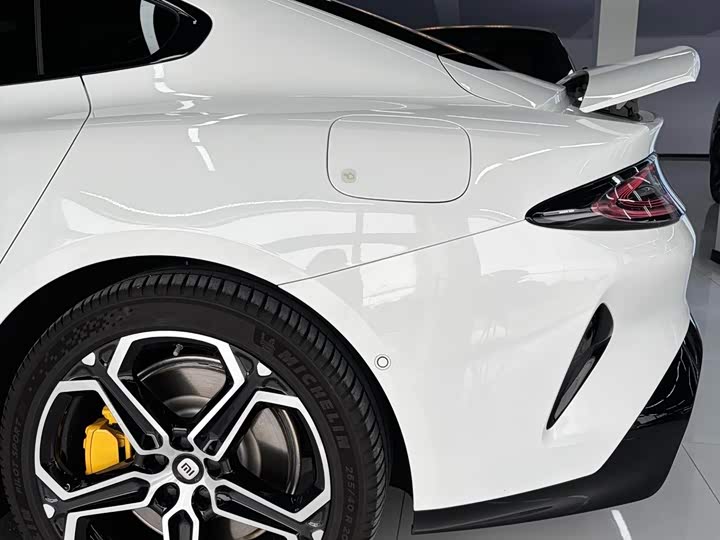 Фото 9 - Xiaomi SU7