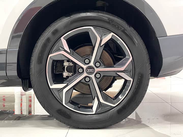 Фото 15 - Audi Q3 Sportback