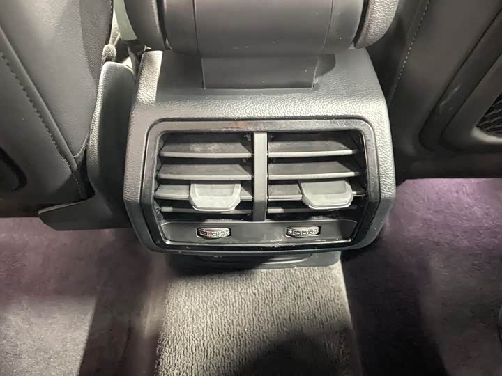 Фото 17 - Audi Q3 Sportback