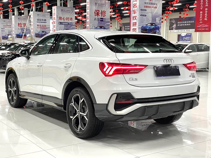 Фото 4 - Audi Q3 Sportback