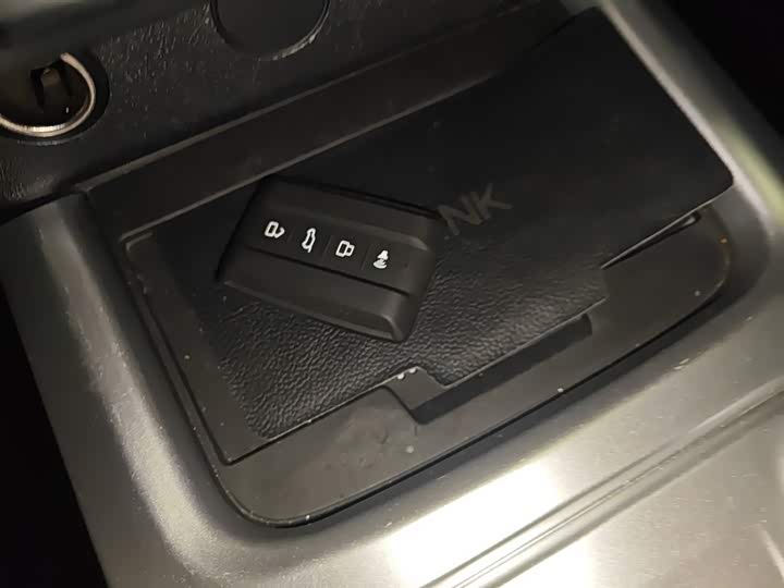 Фото 9 - Tank 300