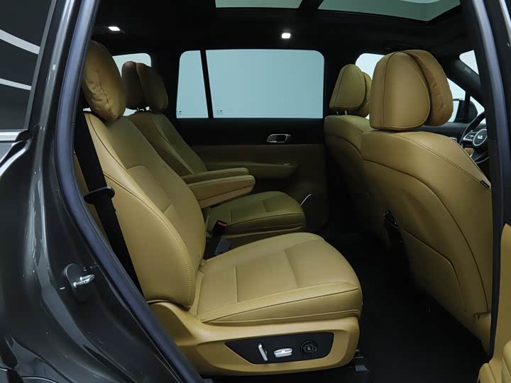 Фото 11 - LiXiang One