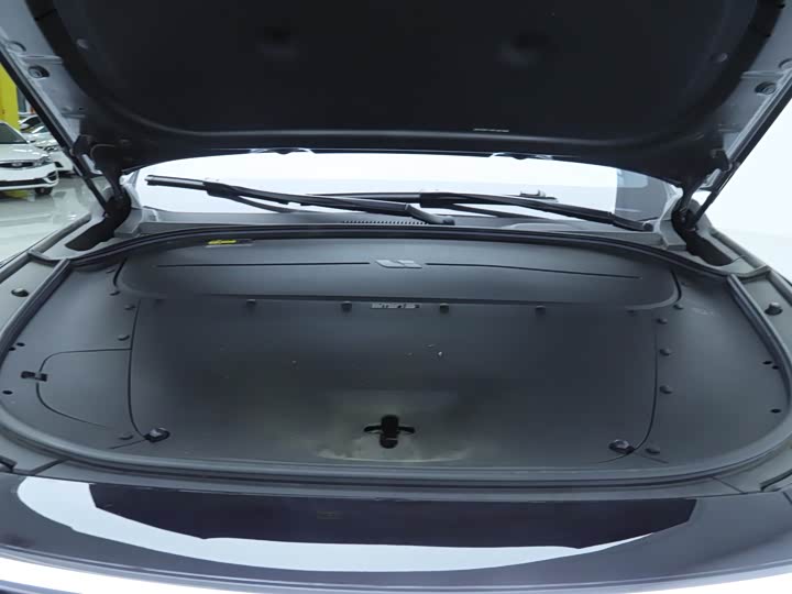 Фото 14 - LiXiang One