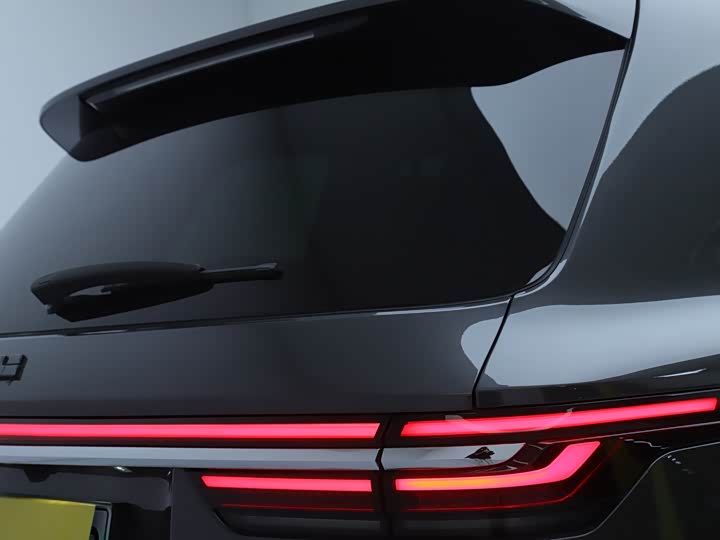 Фото 19 - LiXiang One