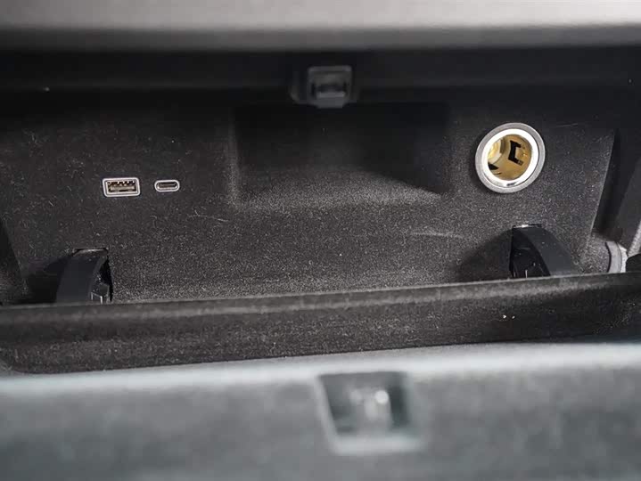 Фото 10 - Buick GL8 Century