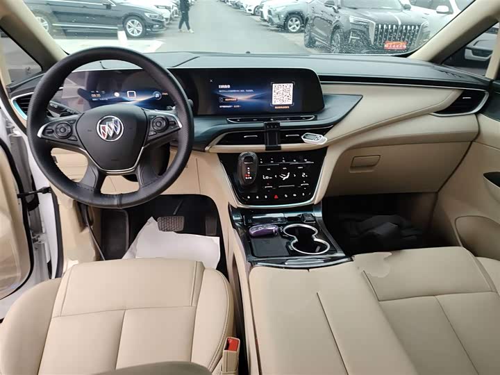 Фото 10 - Buick GL8 ES