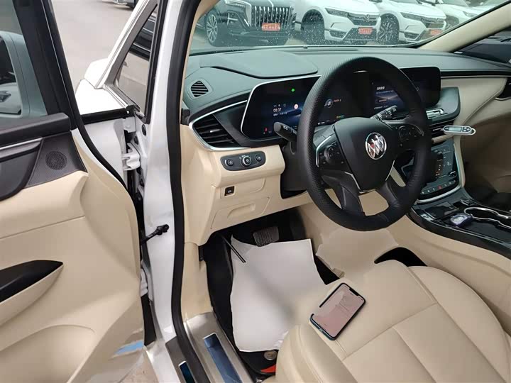 Фото 16 - Buick GL8 ES