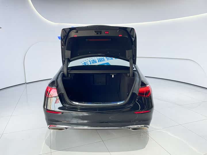 Фото 5 - Mercedes-Benz S-Class