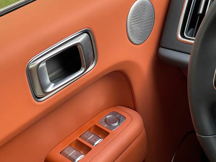 Фото 26 - LiXiang L9