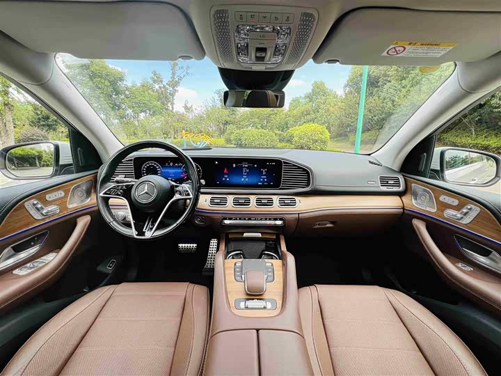 Фото 13 - Mercedes-Benz GLS-Class