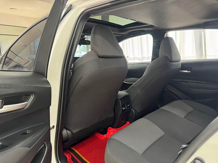 Фото 13 - Toyota Levin