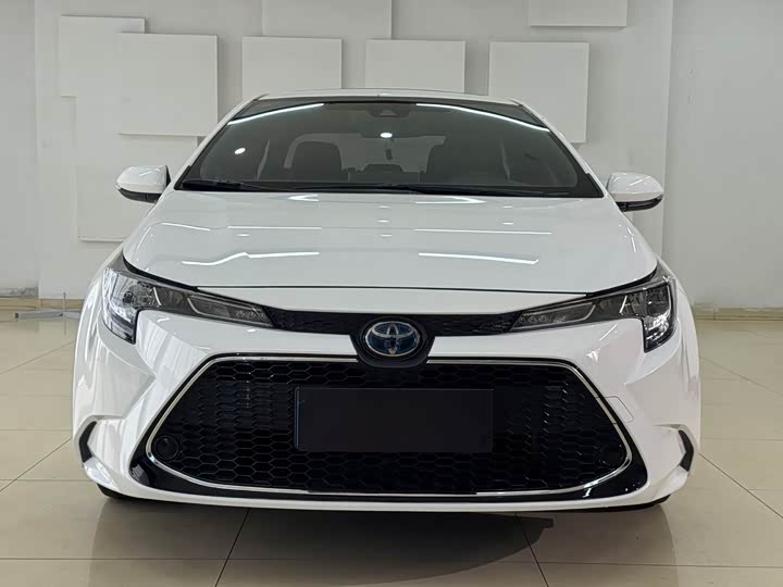 Фото 2 - Toyota Levin