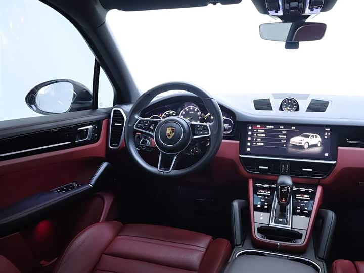 Фото 16 - Porsche Cayenne Hybrid