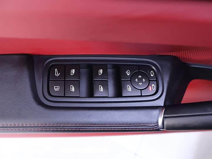 Фото 19 - Porsche Cayenne Hybrid