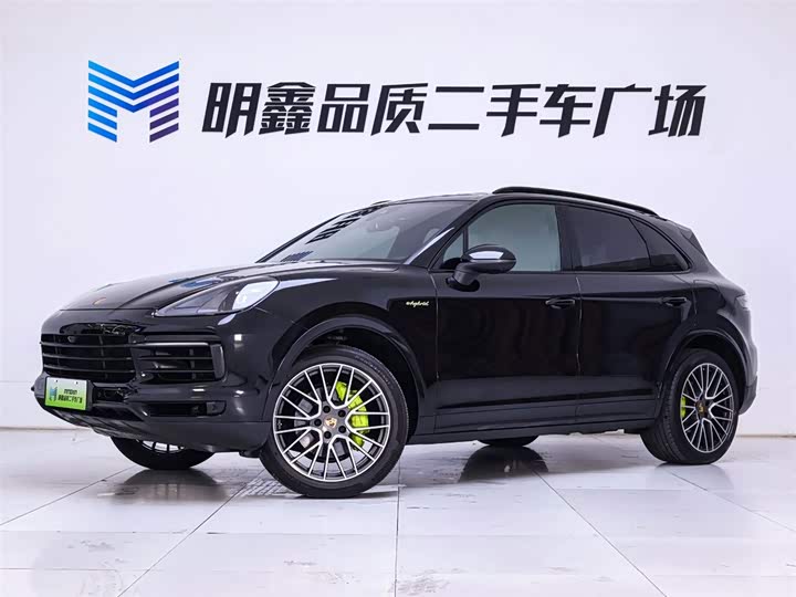 Фото 2 - Porsche Cayenne Hybrid