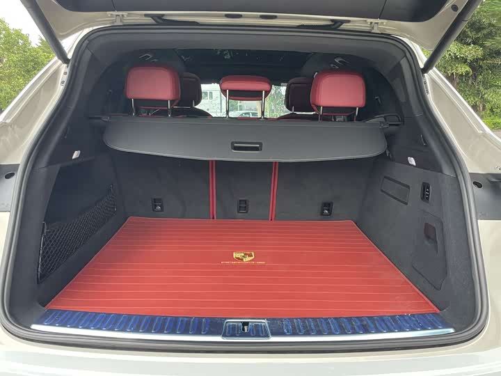 Фото 18 - Porsche Cayenne