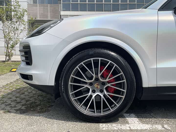 Фото 19 - Porsche Cayenne