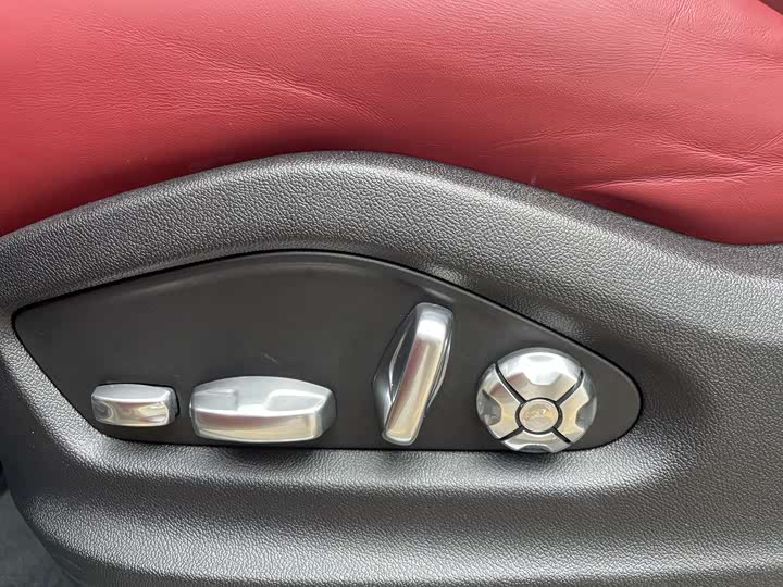 Фото 6 - Porsche Cayenne