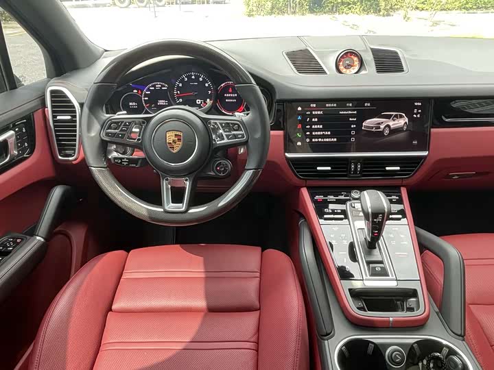 Фото 9 - Porsche Cayenne