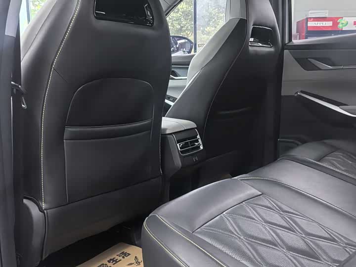 Фото 8 - Changan CS75 Plus