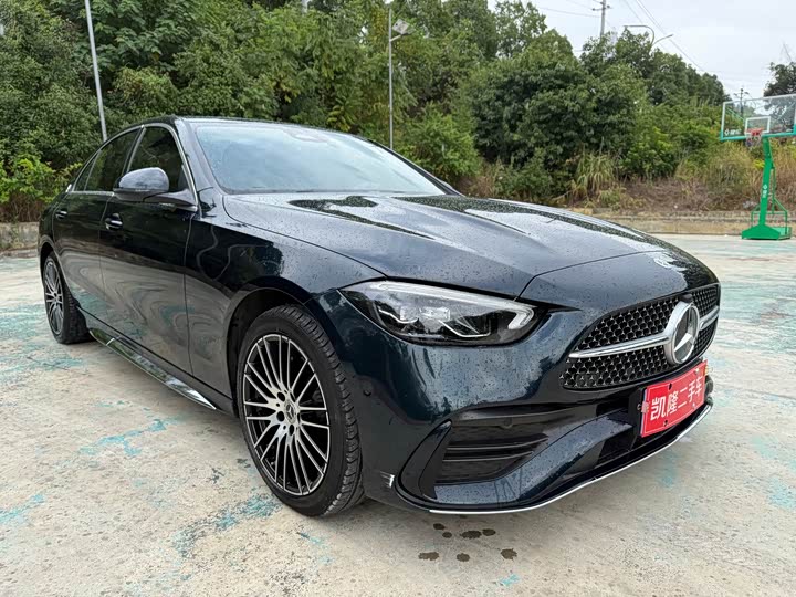 Фото 3 - Mercedes-Benz C-Class