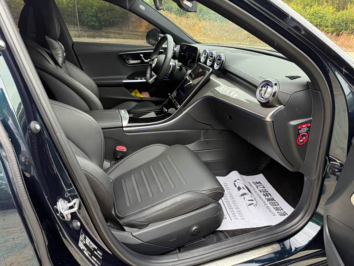 Фото 6 - Mercedes-Benz C-Class