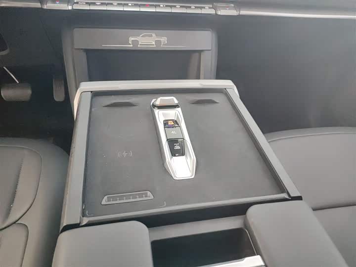 Фото 11 - Maxus Star X