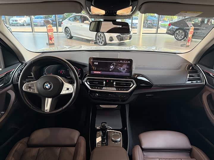 Фото 16 - BMW X3