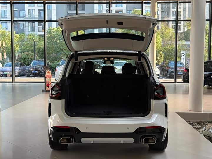 Фото 17 - BMW X3